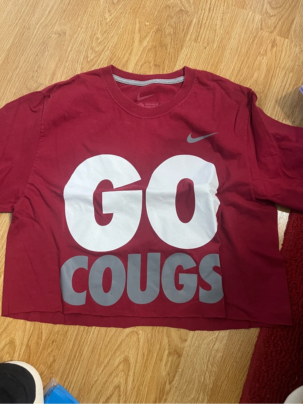 Nike Maroon Cropped 'GO COUGS' Graphic Tee - Picture 2 of 2